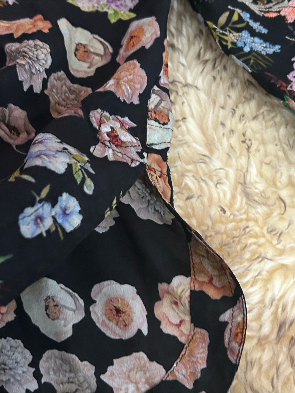 Johnny Was Bridgitte 100% Silk Black Floral Embroidered Relaxed Blouse - Picture 11 of 16